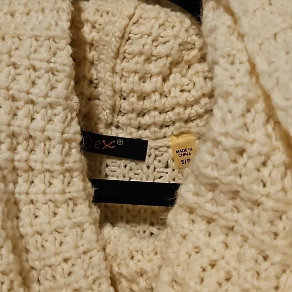 DEX cowl neck - Picture 2 of 3